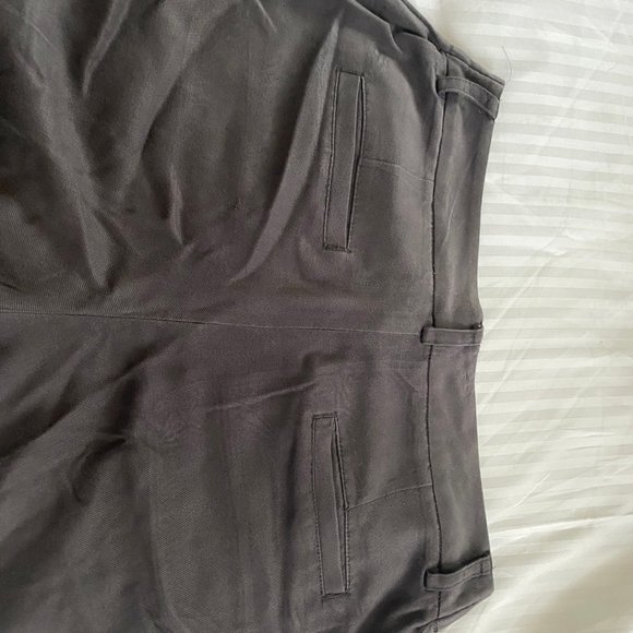 Cabi Charcoal Gray Silk Flannel (ALTERED) - Picture 7 of 8